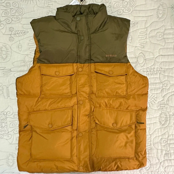 NWT Men’s Prana Timber Trail Vest Shire Peat Colorblock